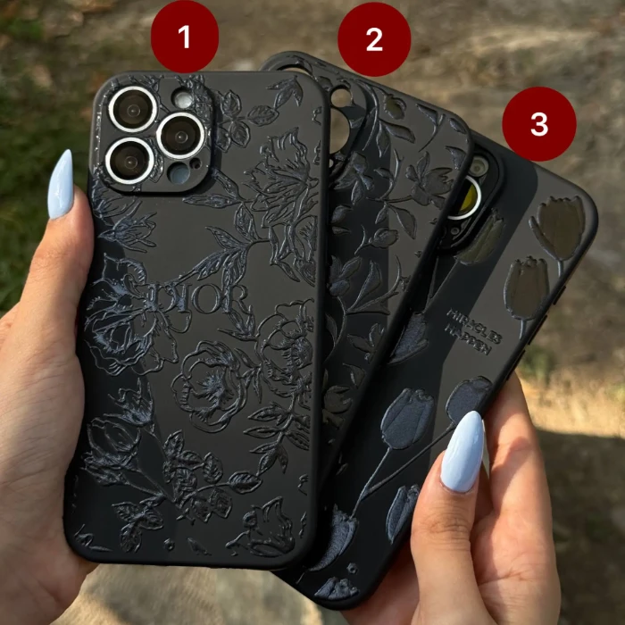قاب گوشی Black Floral( مدت زمان آماده شده 4روز کاری)