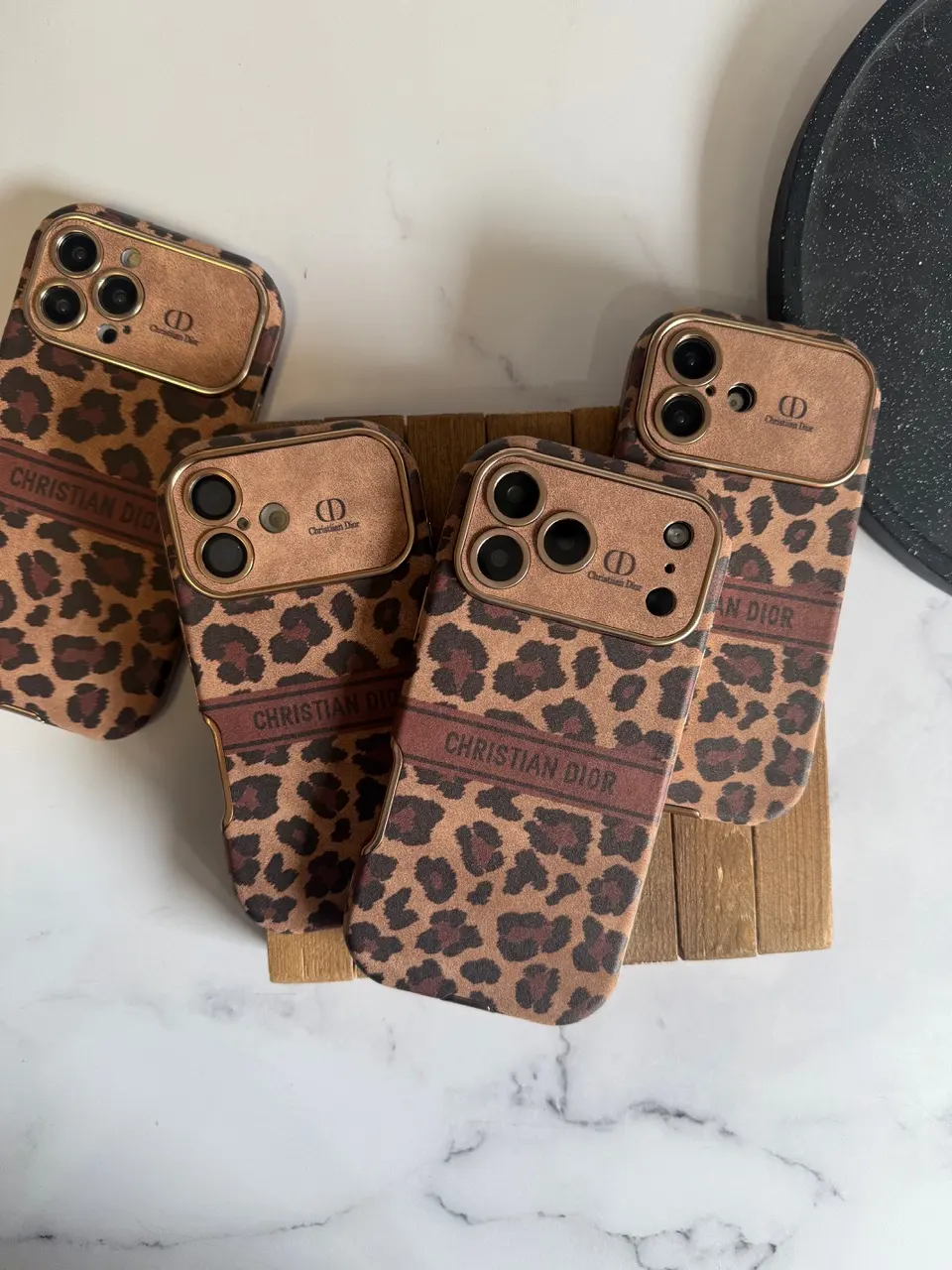 قاب Dior Leopard Golden (کدC2217)